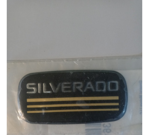 Emblema Lateral De Silverado Original General Motors -15- Foto 3
