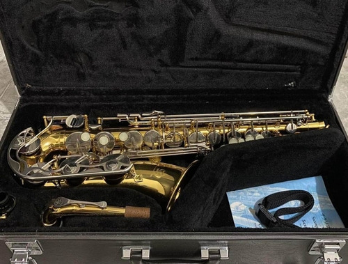 Saxofon Yamaha Yas 26 