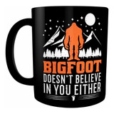 Taza De Bigfoot Pie Grande