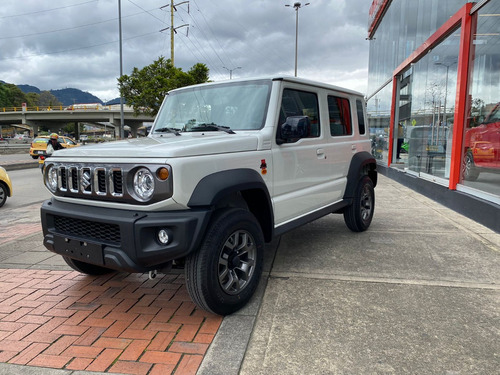 Suzuki Jimny Glx At 5p