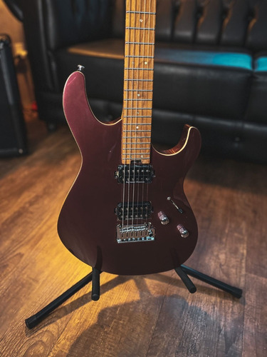 Guitarra Cort G300 Pro Superstrato 6 Cordas Vivid Burgundy