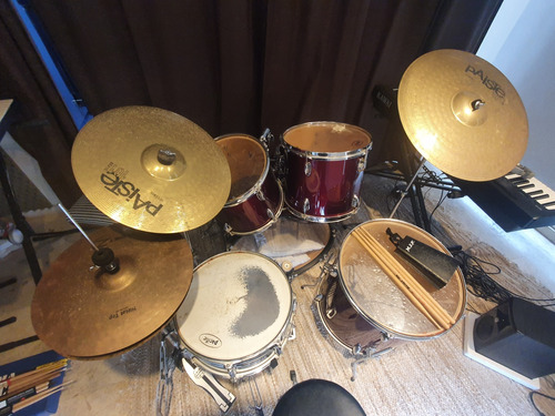 Batería Pacific Con Platillos Paiste Completa Usada