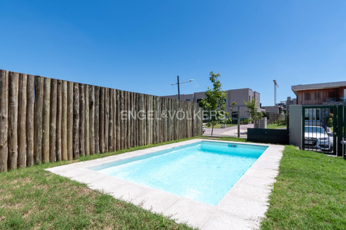 Casa A Estrenar En Barrio Parques Id 5709 - Imagen 2