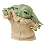 Star Wars   Baby Yoda  En Pose:  Usando La Fuerza 