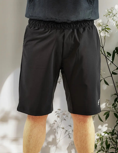 Short Essential Negro