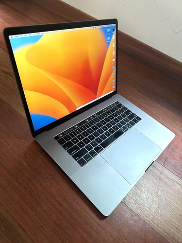 Macbook Pro 2019 / Core I9 / 512gb Disco Duro / 16gb Ram