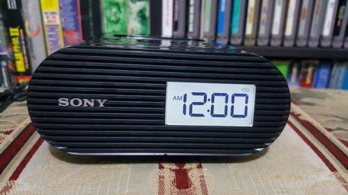 Radio Reloj Sony Dream Machine Icf-c05ip Fm