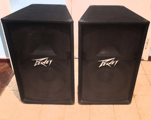 Bafles Peavey  400 Watts-impecables