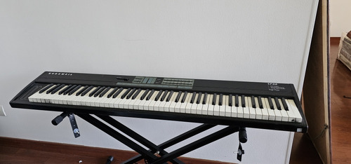 Piano, Teclado Kurzweil Sp88