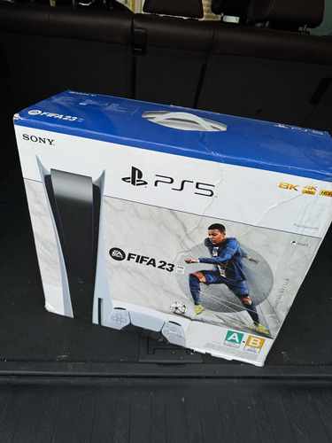 Playstation 5 Standard 825gb