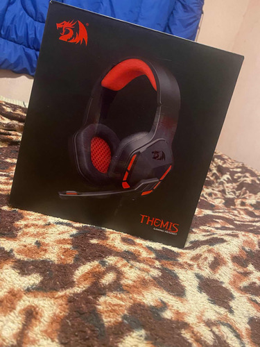 Auriculares Redragon Themis