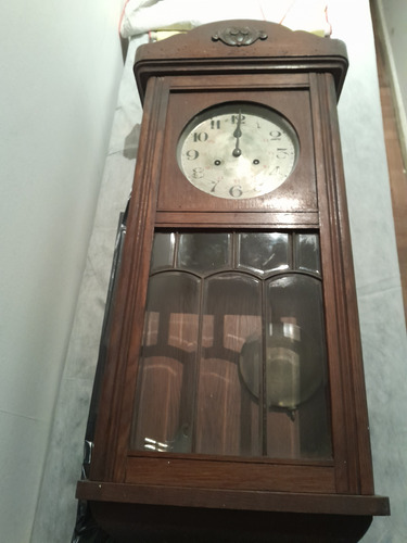 Reloj Antiguo De Pared Con Pendulo