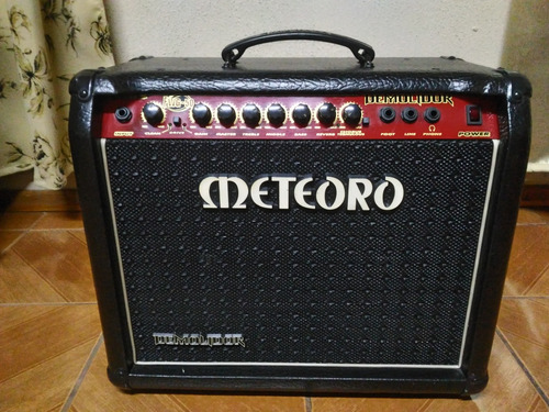 Cubo Amplificador Para Guitarra Meteoro Demolidor 50w