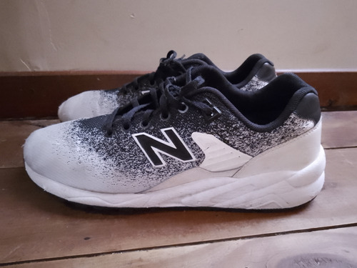 Zapatillas New Balance Reengineered 580 Talle 43