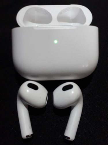 AirPods 3era Generación A2566