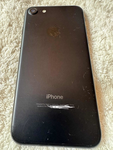 iPhone 7 Negro A1778 (se Traba En El Logo Y Se Apaga)