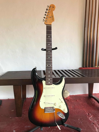 Fender Classic Player 60s Stratocaster Mexico Usado