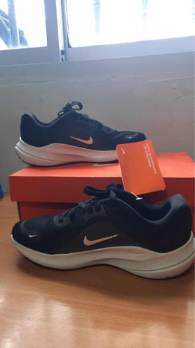 Zapatillas De Running Para Mujer- Unisex Nike Quest 5