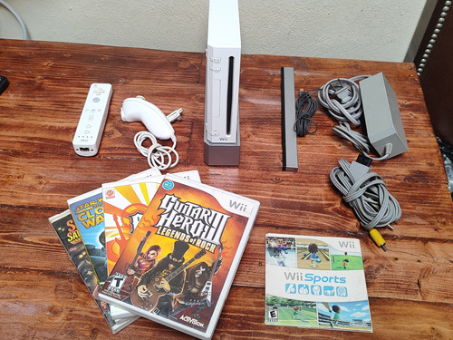 Nintendo Wii Retro Compatible Con 4 Juegos Originales 