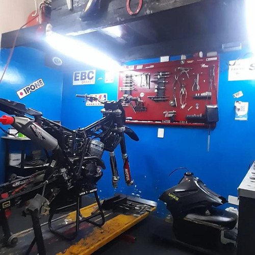 Fondo De Comercio-taller Y Venta De Repuestos De Motos-listo Para Trabajar, Full Equipado.