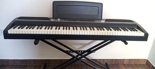Piano Korg Sp170s