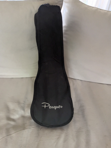 Ukelele Soprano Parquer Uk160 Con Funda. 