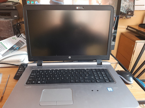 Laptop Hp 470 G3 W0s57ut Para Refacciones O Reparar