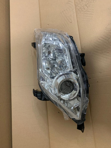 Faro Delantero Para Toyota Fortuner 2012 A 2017 Foto 3