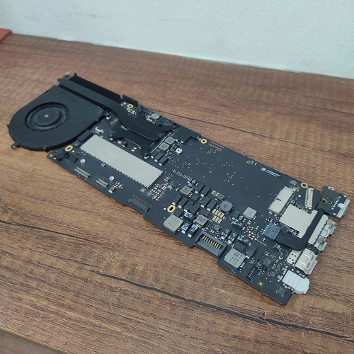 Logic Board Para Macbook Pro A1502 Early 2015.