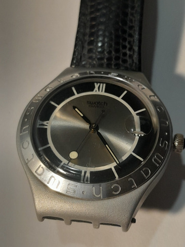 Reloj Swacht Irony Aluminiun Malla Cuero 