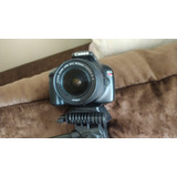 Câmera Canon T3 + Lente 18-55mm - 13.000 Mil Clicks