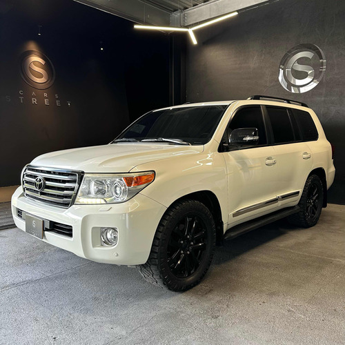 Toyota Land Cruiser 200 Blindaje 2 Plus