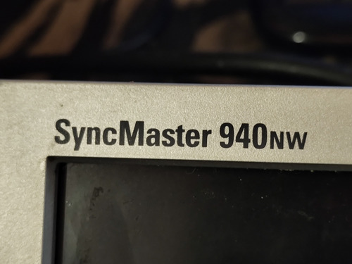 Monitor Samsung Syncmaster 940nw