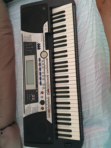 Vendo Teclado Yamaha Psr - 550