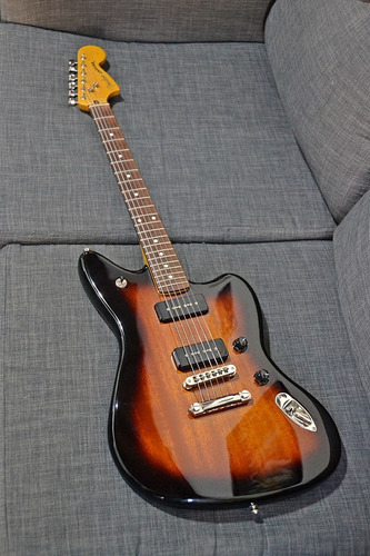 Guitarra Fender Jaguar Modern Player