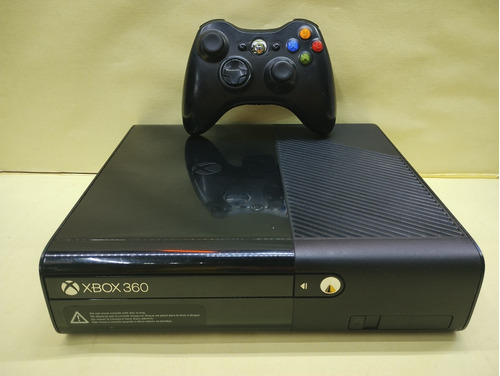 Consola Xbox 360 Slim E, 4g Interno, Usada, Sin Chip.
