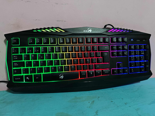 Teclado Gamer Genius Gx Gaming Scorpion K220 Qwerty