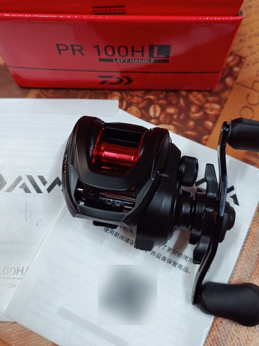 Carretilha Daiwa Pr100hl Esquerda, Nova Na Caixa