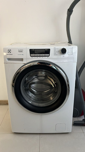 Lavarropas Automático Electrolux Elaf08 Blanco 8kg 220 v