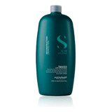 Shampoo Alfaparf Semi Di Lino Reparative En Botella De 1000ml Por 1 Unidad