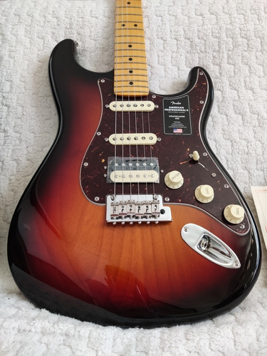 Fender Stratocaster Hss American Professional 2 Nueva