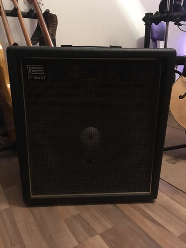 Amplificador Roland Ca-40