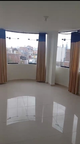 Alquilo Departamento 4to Piso - Imagen 2