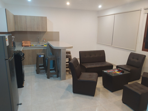 Departamento De 2 Dormitorios Amueblado - Imagen 2