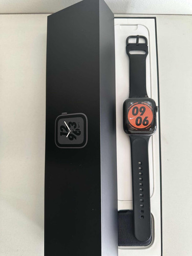 Apple Watch Series 4 44mm