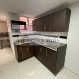 Apartamento En Copacabana De Dos Alcobas 1 Baño Segundo Piso