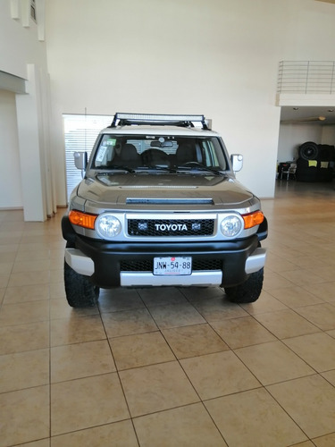 Toyota Fj Cruiser 2010 3p Premium Aa Ee Ra Abs 4x4 At