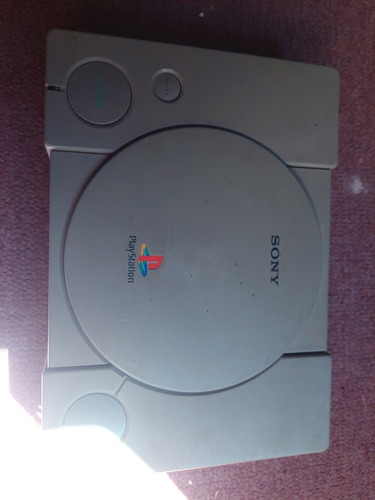 Consola Playstation 1 Para Piezas O Desagüe 