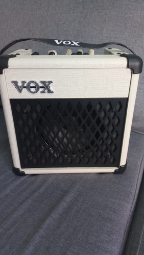 Amplificador Guitarra Vox Mini5 Rythm Portátil 