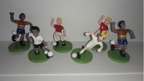 Figuras Fútbol Nestle Lote De 6pzas.